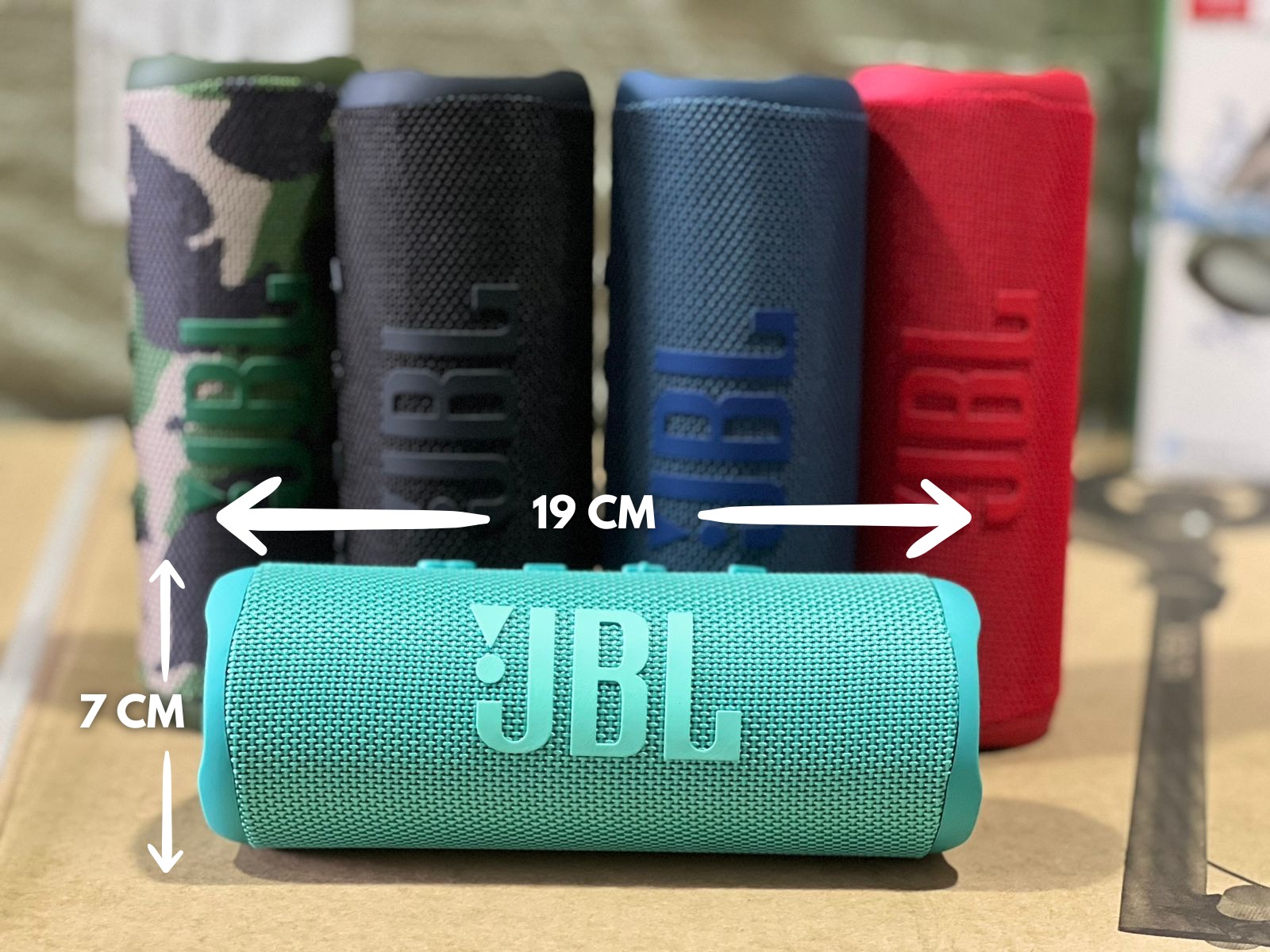 Parlante Jbl Flip 6 disponible en Yaxa Colombia